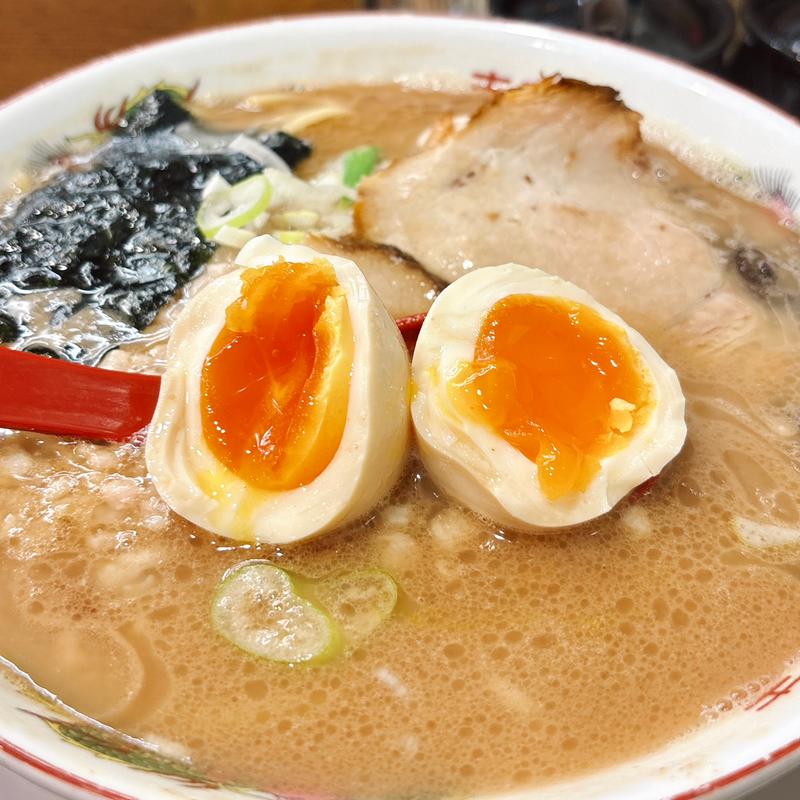味玉(うまいヨ ゆうちゃんラーメン)