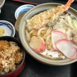 鍋焼きうどん+かやくご飯