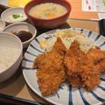 【タルタルソース付】とりカツ定食(5個)