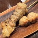 ぼんじり串　塩焼き　つくね塩焼き