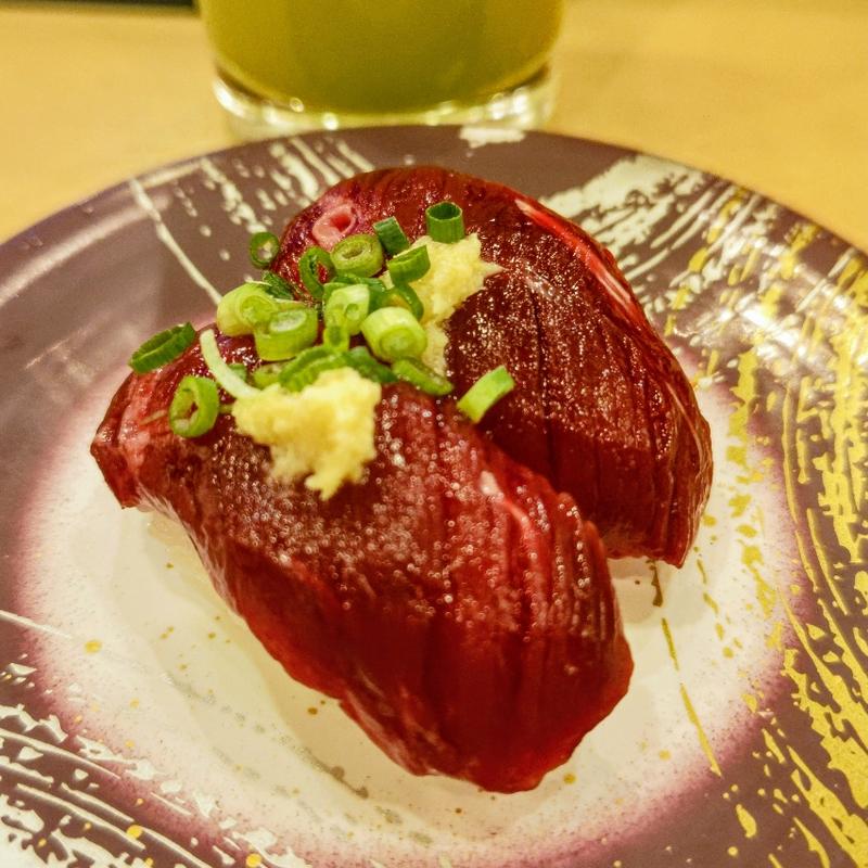 くじら(回転寿司 北條)