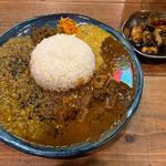 2種あいがけ(カレー屋ブンブンスパイス)