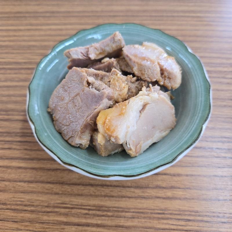 切り落とし【チャーシュー】(ラーメン まるしま)