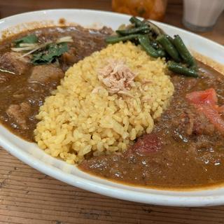 ランチタイムダブルカリー