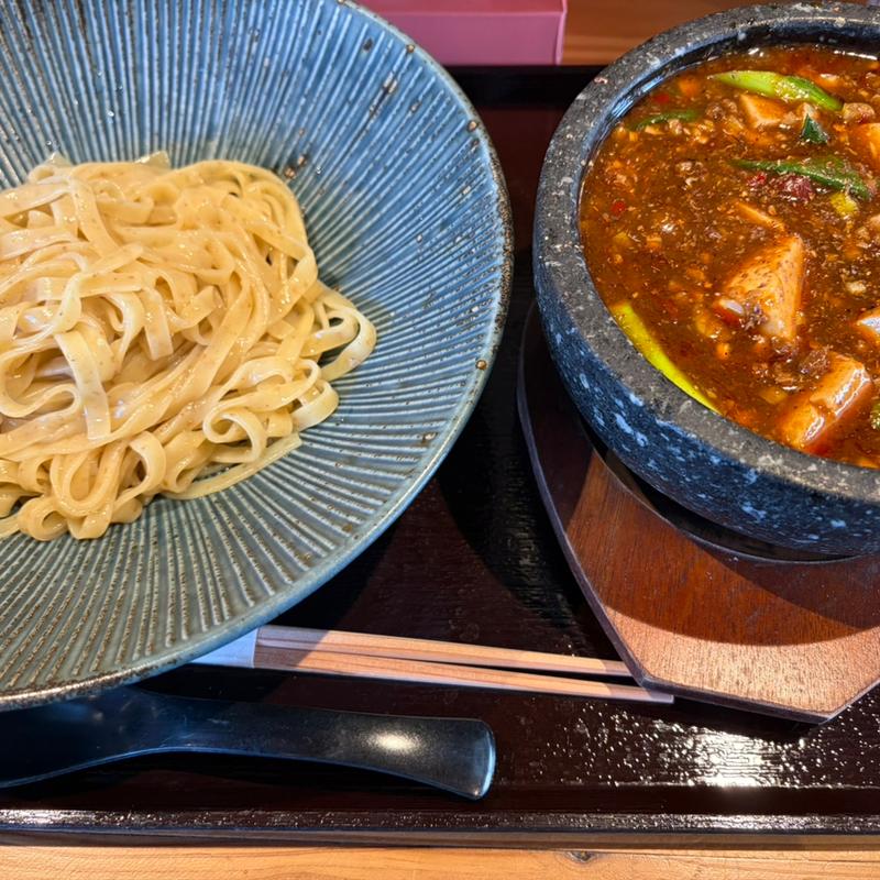 麻婆豆腐つけ麺(すするか、すすらんか。京橋店)
