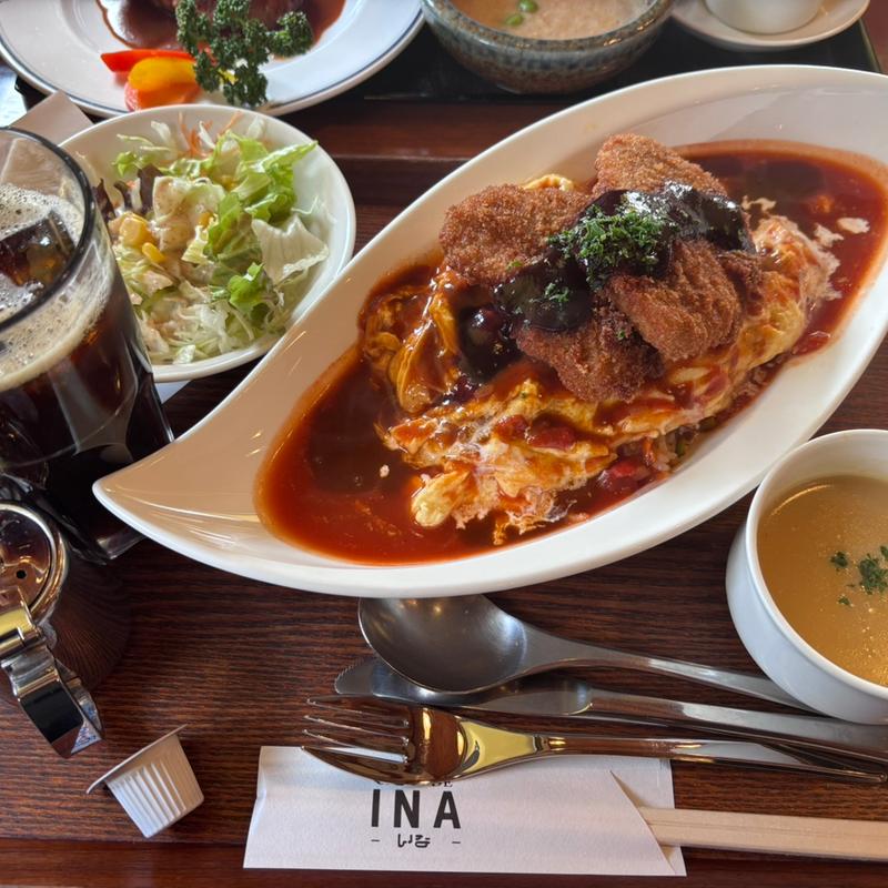 ボルガライスヒレカツ(CAFE DE INA)