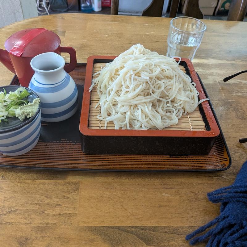 大盛りそば(そば処 三徳)