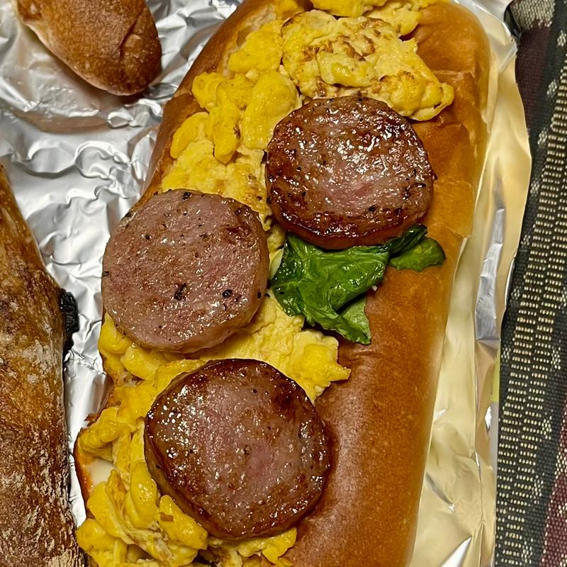 雲仙ハムとスクランブルエッグ(Eikichi Bakery (エイキチベーカリー))