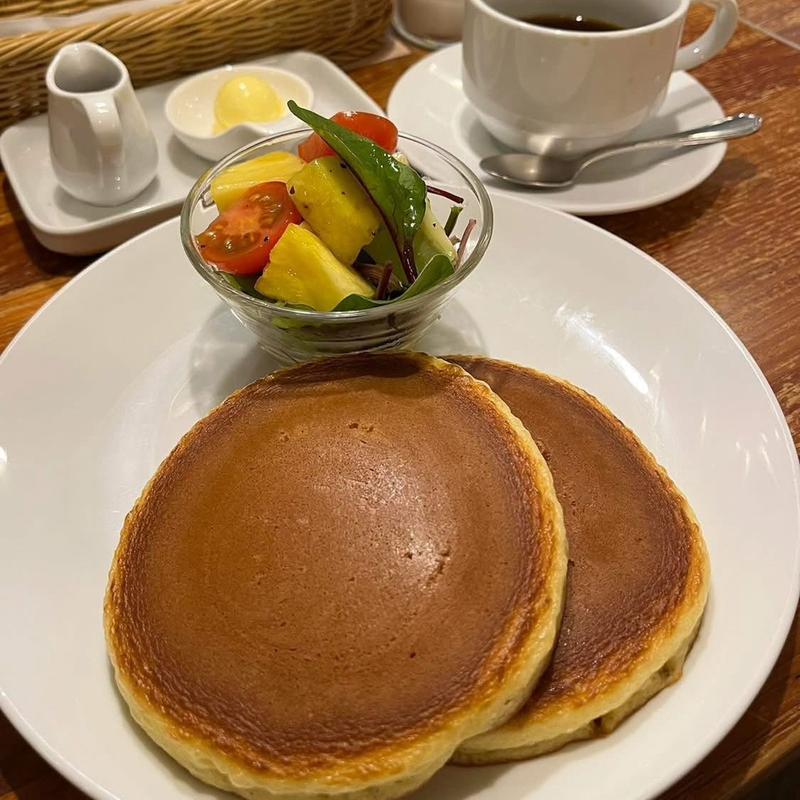 Aランチ ホットケーキ フルーツマリネサラダ(ホットケーキパーラー フルフル 赤坂店 （Fru-Full）)