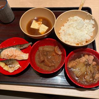 朝食ビッフェ
