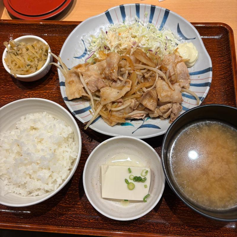 生姜焼き定食(やよい軒 新宿御苑店)