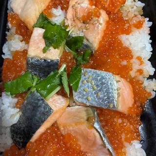 鮭ばらこご飯(ロピア 中の島店)