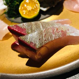 縞鯵_冬のお造り盛り合わせ(一献 すだち)