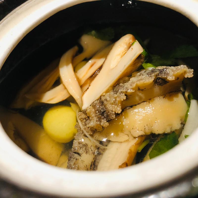 鮑と松茸の土瓶蒸し(一献 すだち)