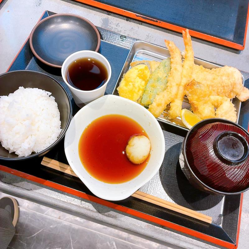 たかお定食(博多天ぷらたかおジ・アウトレット広島店)