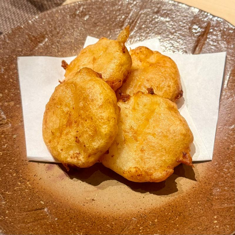 長芋と梅肉の挟み揚げ(意気な寿し処 阿部 青山店)