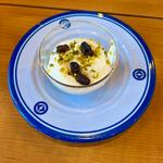 サウジアラビア王国の料理 ウムアリ