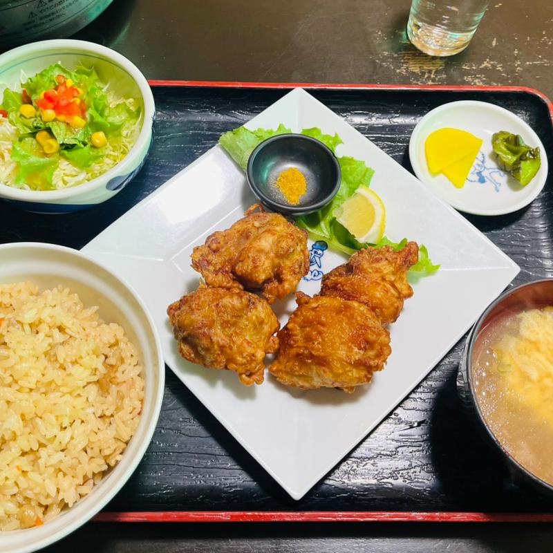 若どりの唐揚げセット（とりめし大+165）(ドライブイン鳥 伊万里店 )