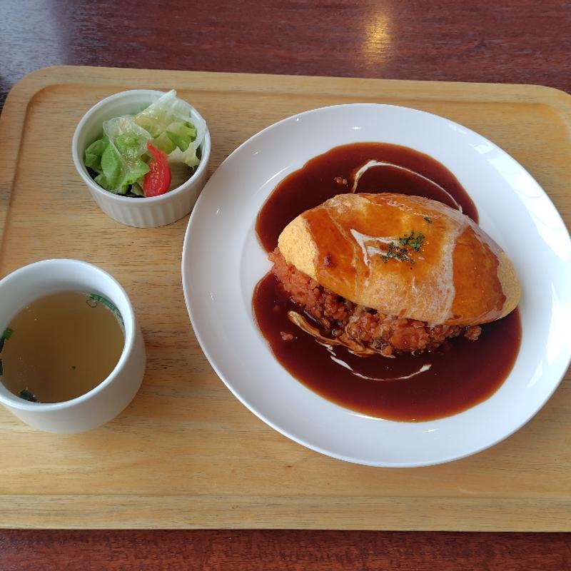 オムライス デミグラスソース(洋食カフェ 梟)