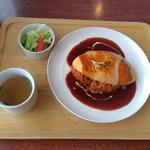 オムライス デミグラスソース