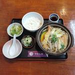 なべ焼きうどん