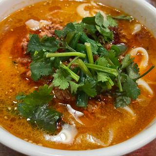 しびれる辛さのマーラー刀削麺