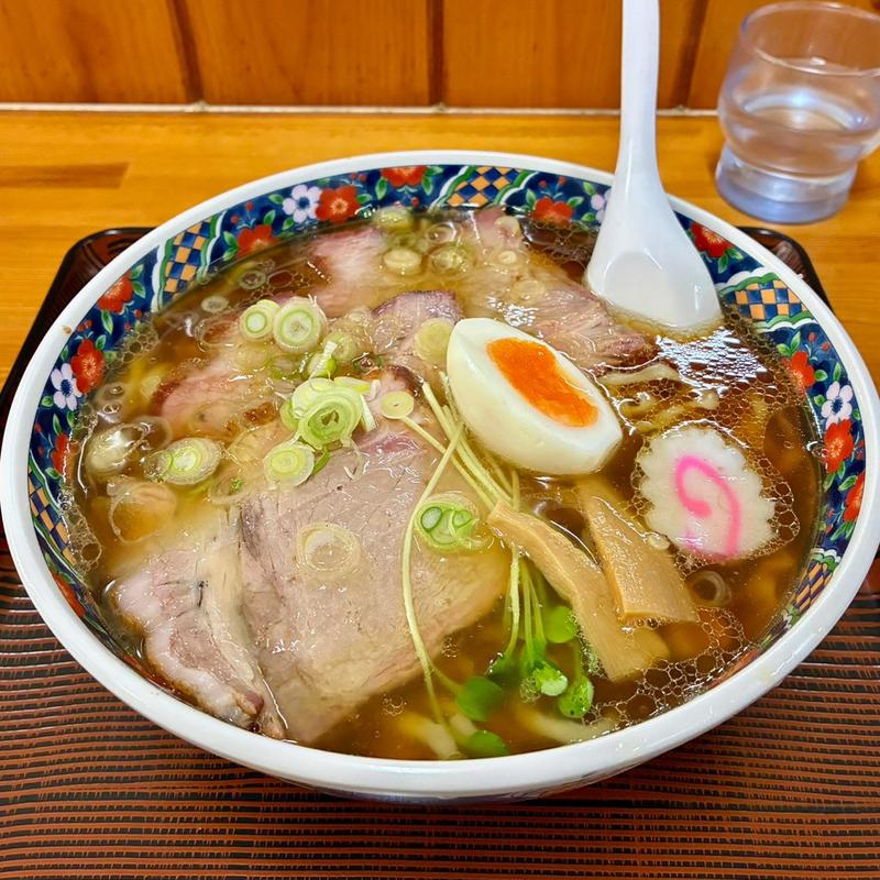 特製中華(白河手打ちらーめん うさぎ)