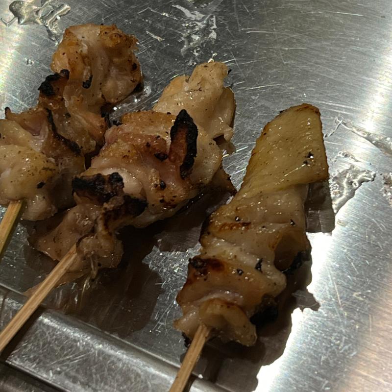 若皮(やきとりの名門秋吉 日本橋店)