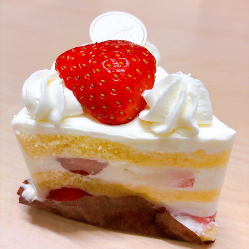イチゴのショートケーキ(パティスリー ラヴィ プリュス)