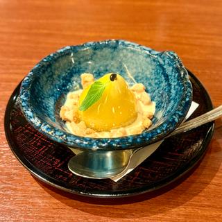 四季彩コース 洋梨のプティガトー