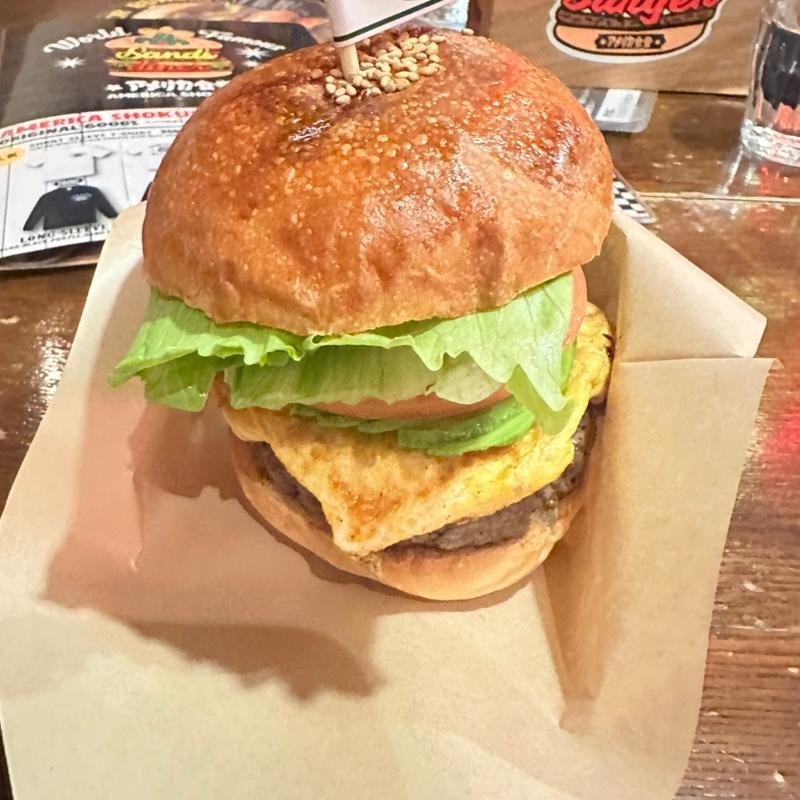 沖縄バーガー(アメリカ食堂　サンズ・ダイナー )