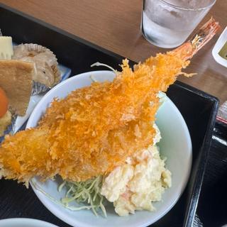 海老フライと鯛のフライ(幕の内弁当)