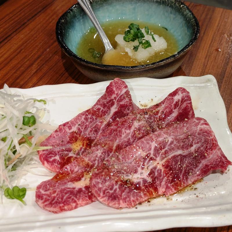 塩ポン酢で食べるツラミの焼きジャブ(肉小僧 匠)