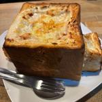 エビとハムとベーコンのミックスグラパン(喫茶デン)