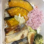 あえて、山椒香るぶりの塩焼き、生姜鶏そぼろまぜご飯(株式会社アサヒウェルネスフーズ)