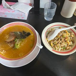 味噌ラーメン　チャーハンセット