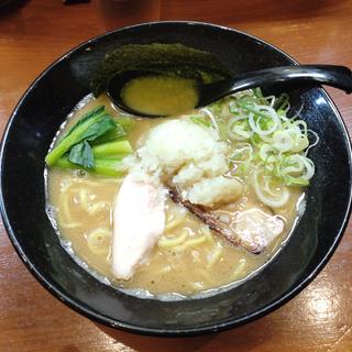 鶏白湯らーめん(三代目らーめん処 まるは 極KIWAMI 船橋店)