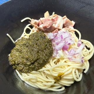 ムール貝の塩和え玉(Ramen金碧)