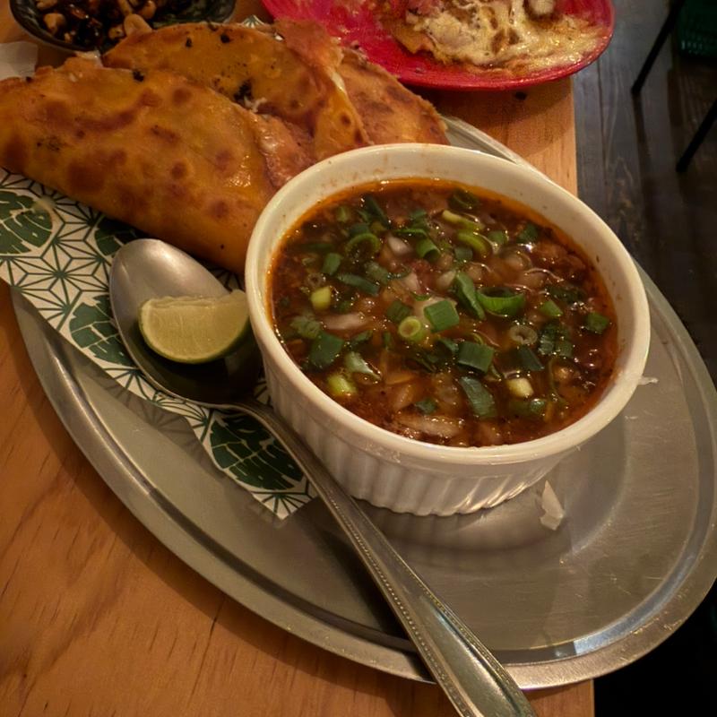 ビリヤタコス(タコスと肴と酒 タコフィニ)