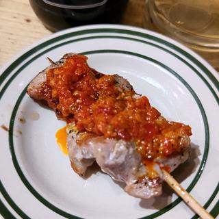 豚バラ(ハリッサソース)(チャコールスタンド野毛)