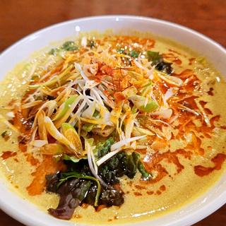 五色の担々麺(黄)(四川麻辣火鍋 天府)