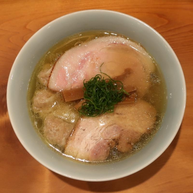 わんたん塩そば(中華そば しば田)