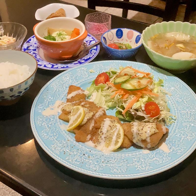 ウイーン風カツレツ(ヨーロピアンカフェ ちゃお！ European Café Ciao!)