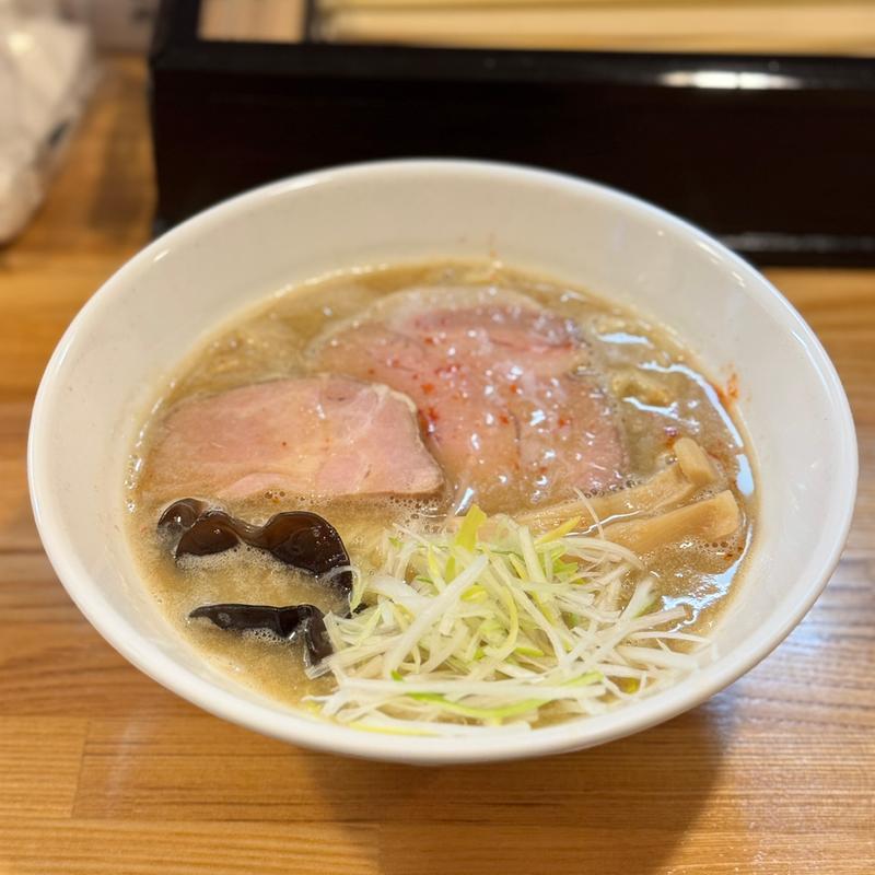 濃昆鶏白湯　醤油(麺や 一想)