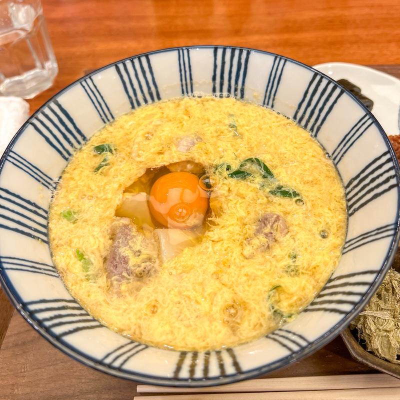 親子月見きしめん(棊子麺茶寮 いしこん／味の司 石昆)