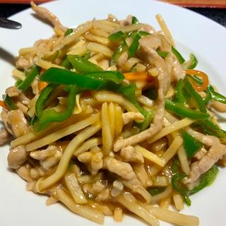 ランチ定食(青椒肉絲炒め)(社員の家)