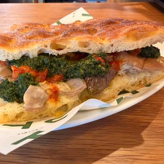 北海道蝦夷豚もつ(TUTU)