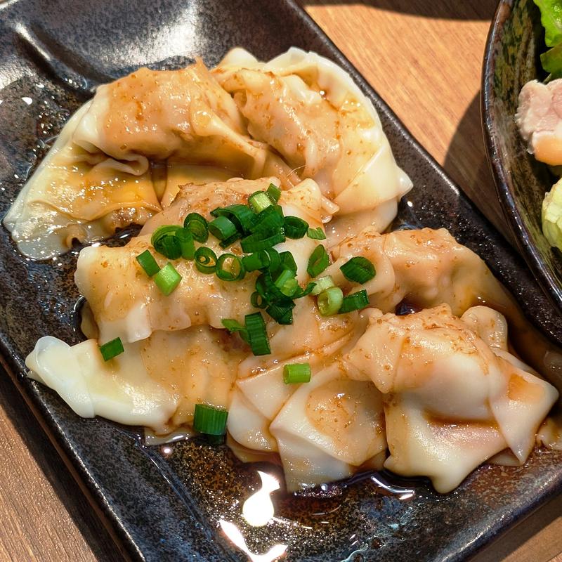 皿ワンタン(肉汁餃子のダンダダン 新川崎店)