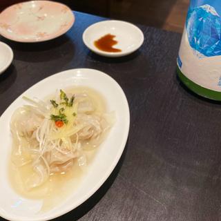 牡蠣雲呑4個(さくら食堂)