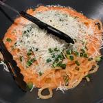 明太子と青ネギの温玉カルボナーラ